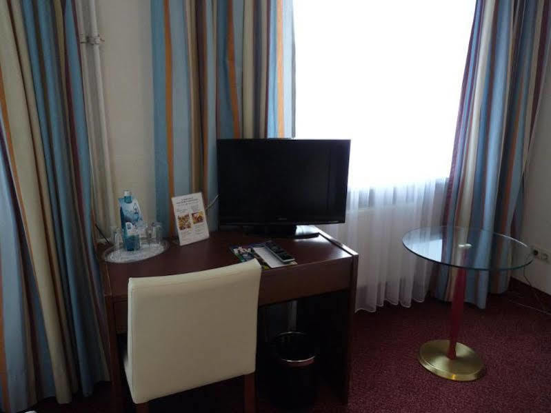 Hotel Central Hamburg Bagian luar foto