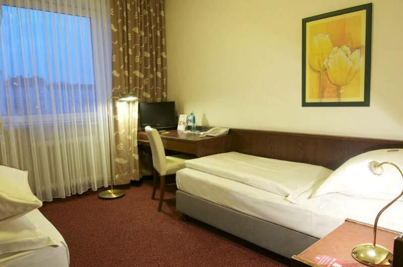 Hotel Central Hamburg Bagian luar foto
